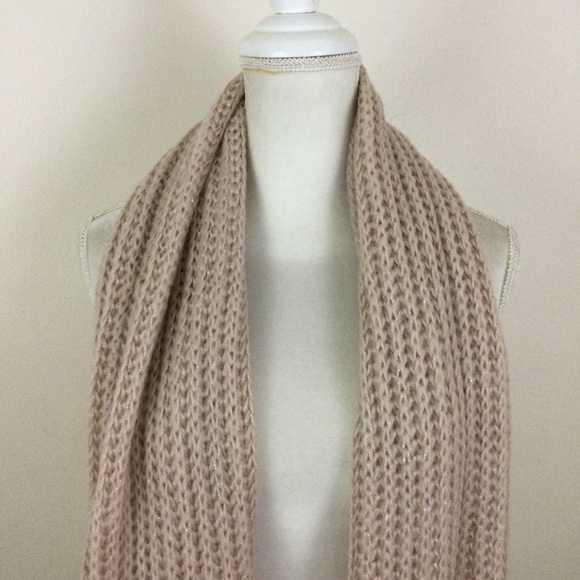Forever 21 Scarf Blush Pink Knitted Neck Scarf - Picture 2 of 3
